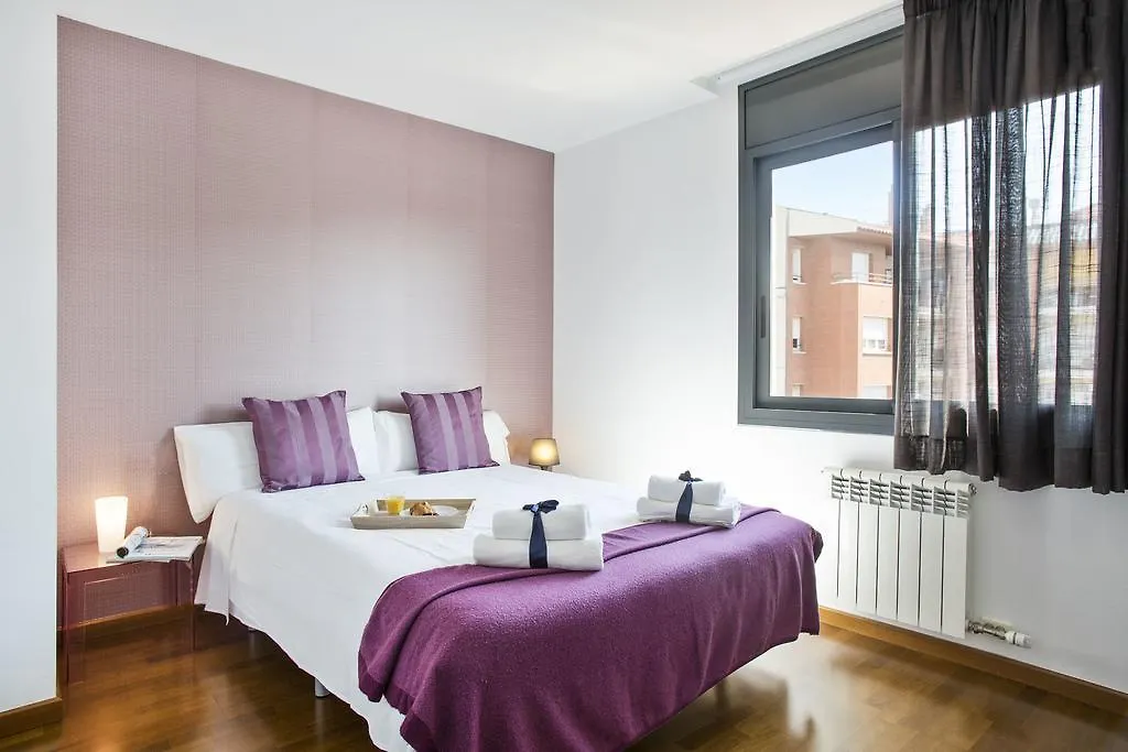 ברצלונה Habitat Apartments Guitart ספרד